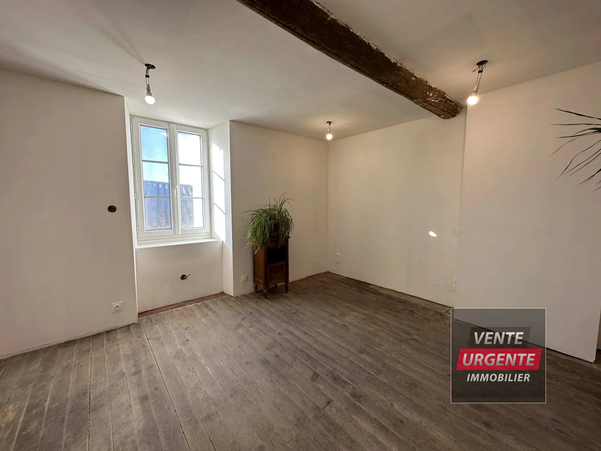 Maison de villa 80 m2 à Salleles cabardes 