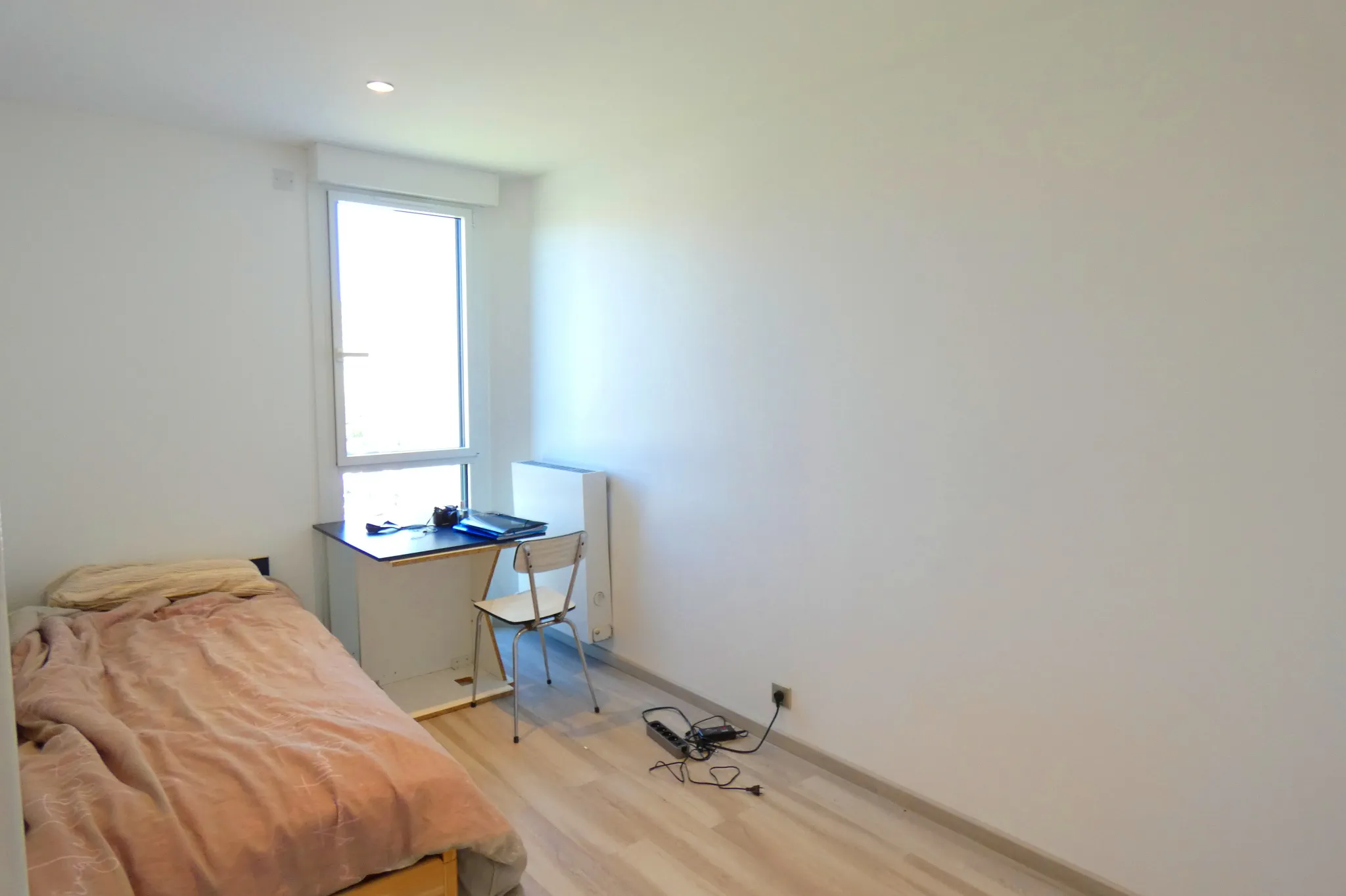 Appartement T3 Rénové avec Balcon et Garage à Aurillac 