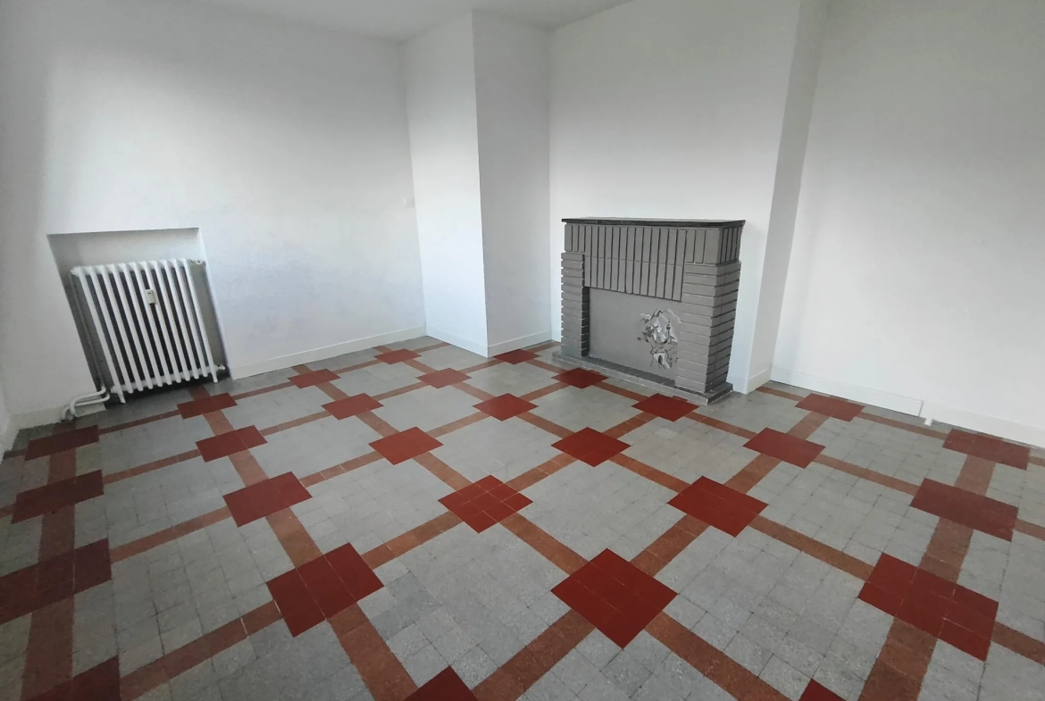 Appartement 73m2 à vendre à Lille - 2 chambres, balcon et parking 