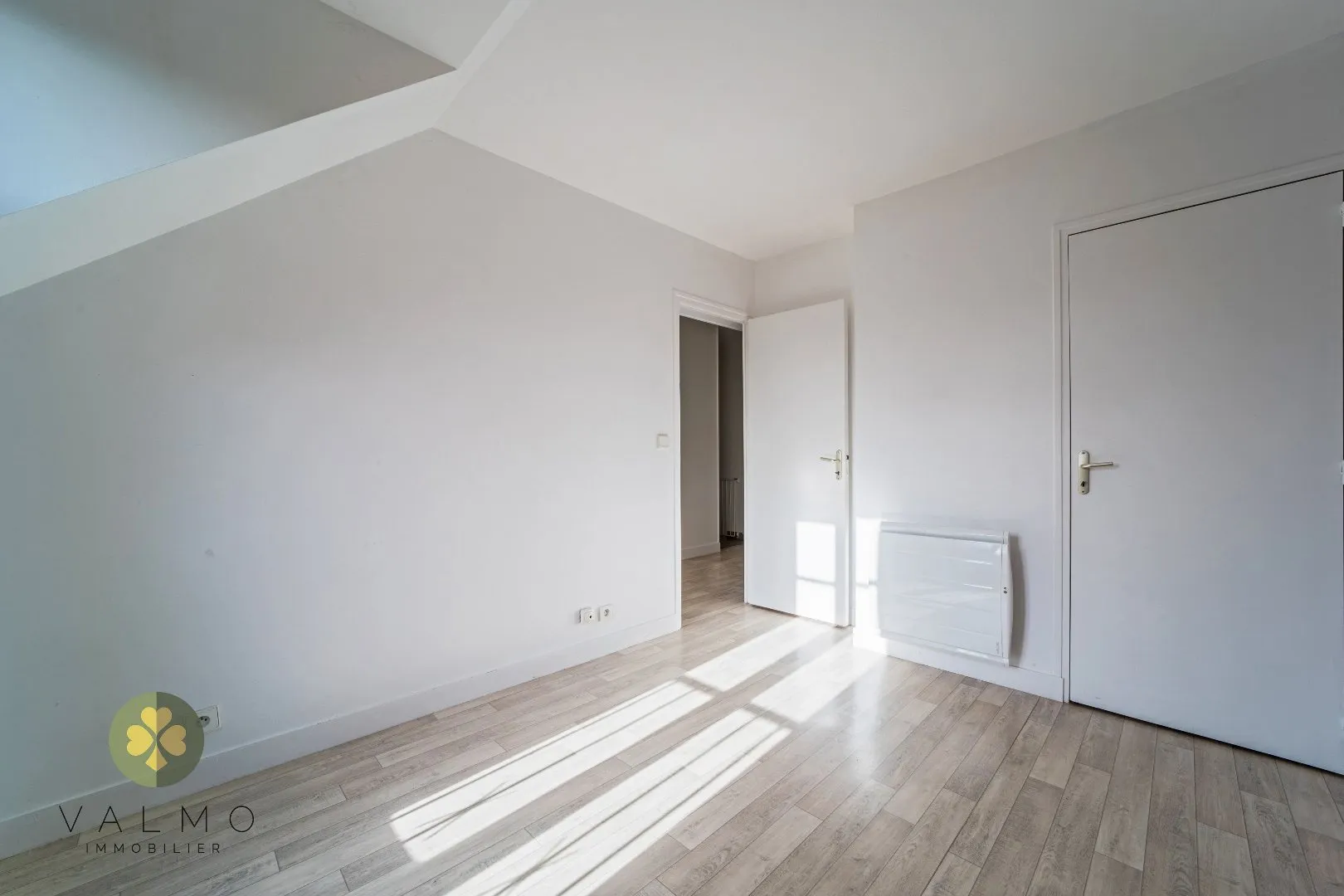 Appartement lumineux de 81m2 à THOIRY 