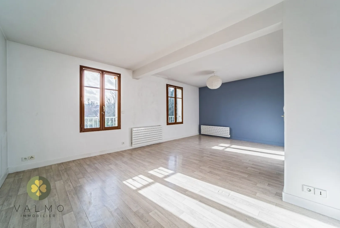 Appartement lumineux de 81m2 à THOIRY 