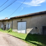 Maison de Village à Rénover avec Grange - Busserolles