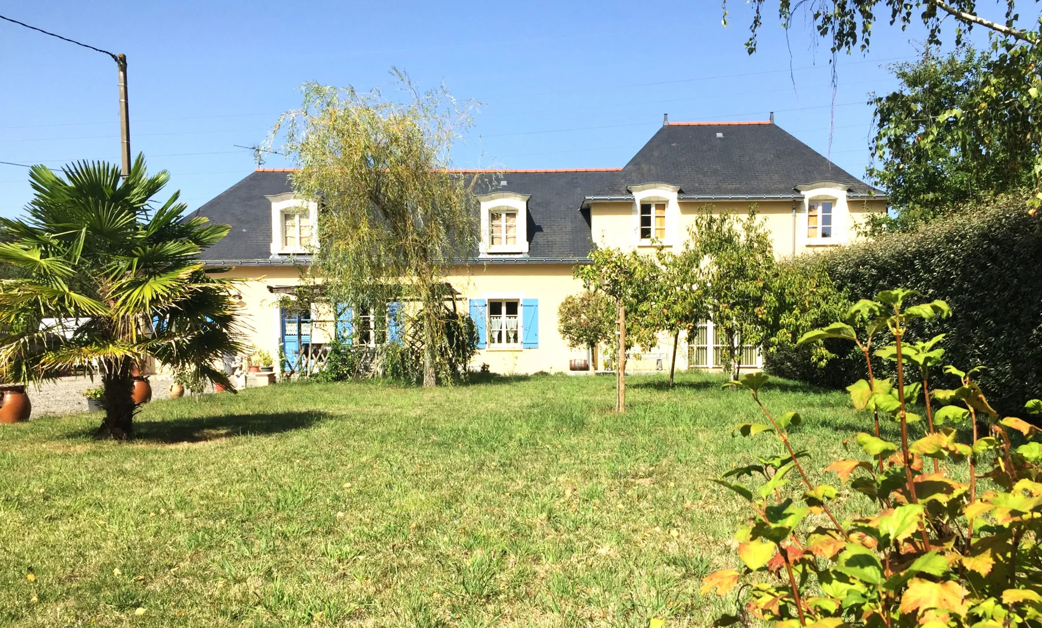 Maison Rénovée au Plessis-Grammoire avec Terrain 31988 m2 