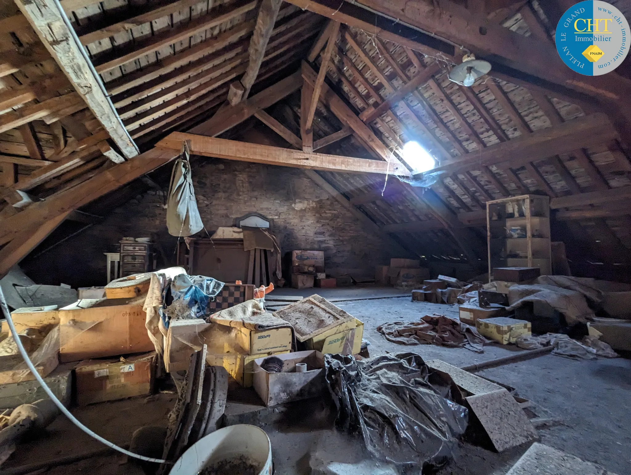 Maison en pierres de 5 chambres à Beignon 