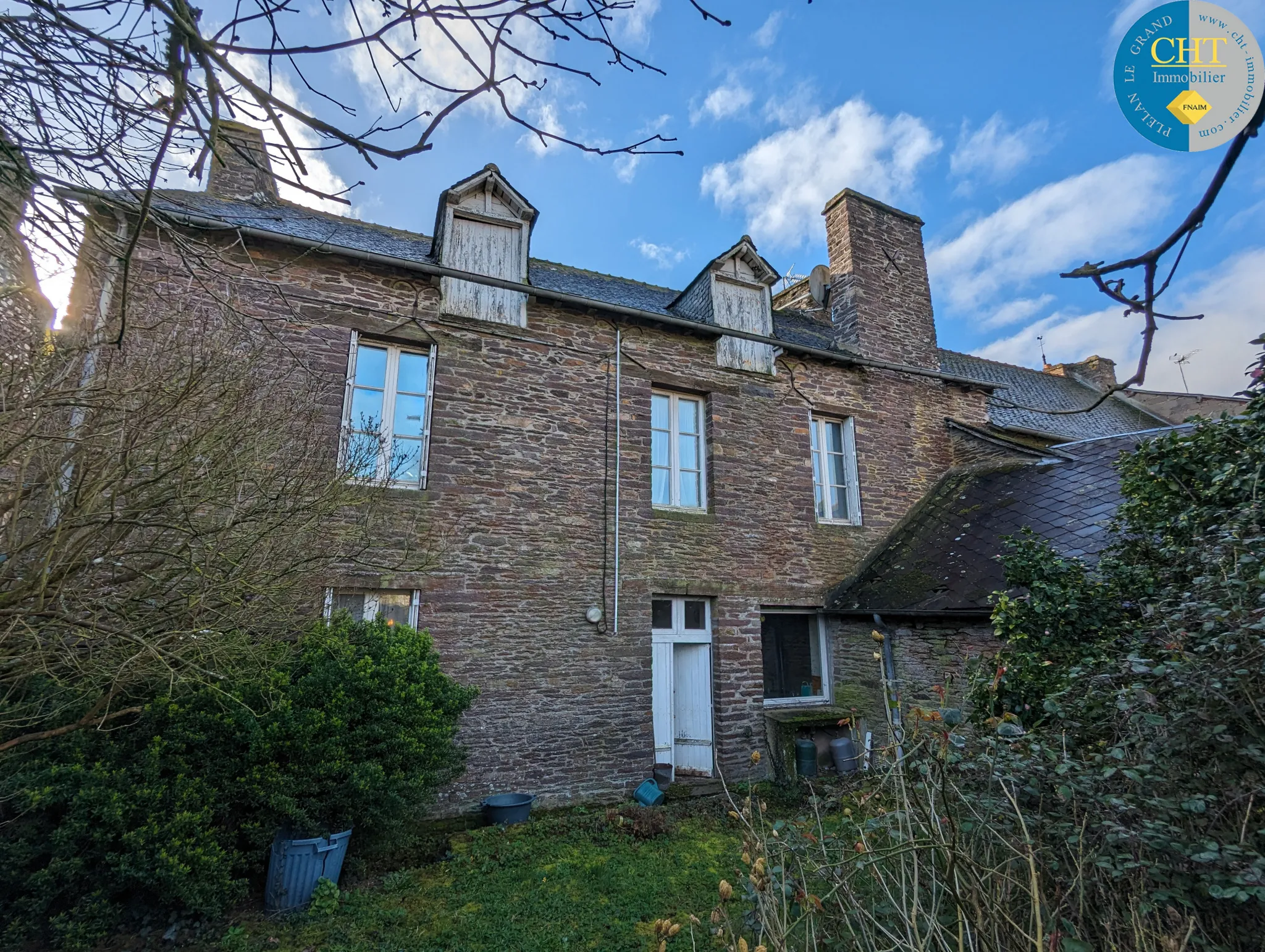 Maison en pierres de 5 chambres à Beignon 