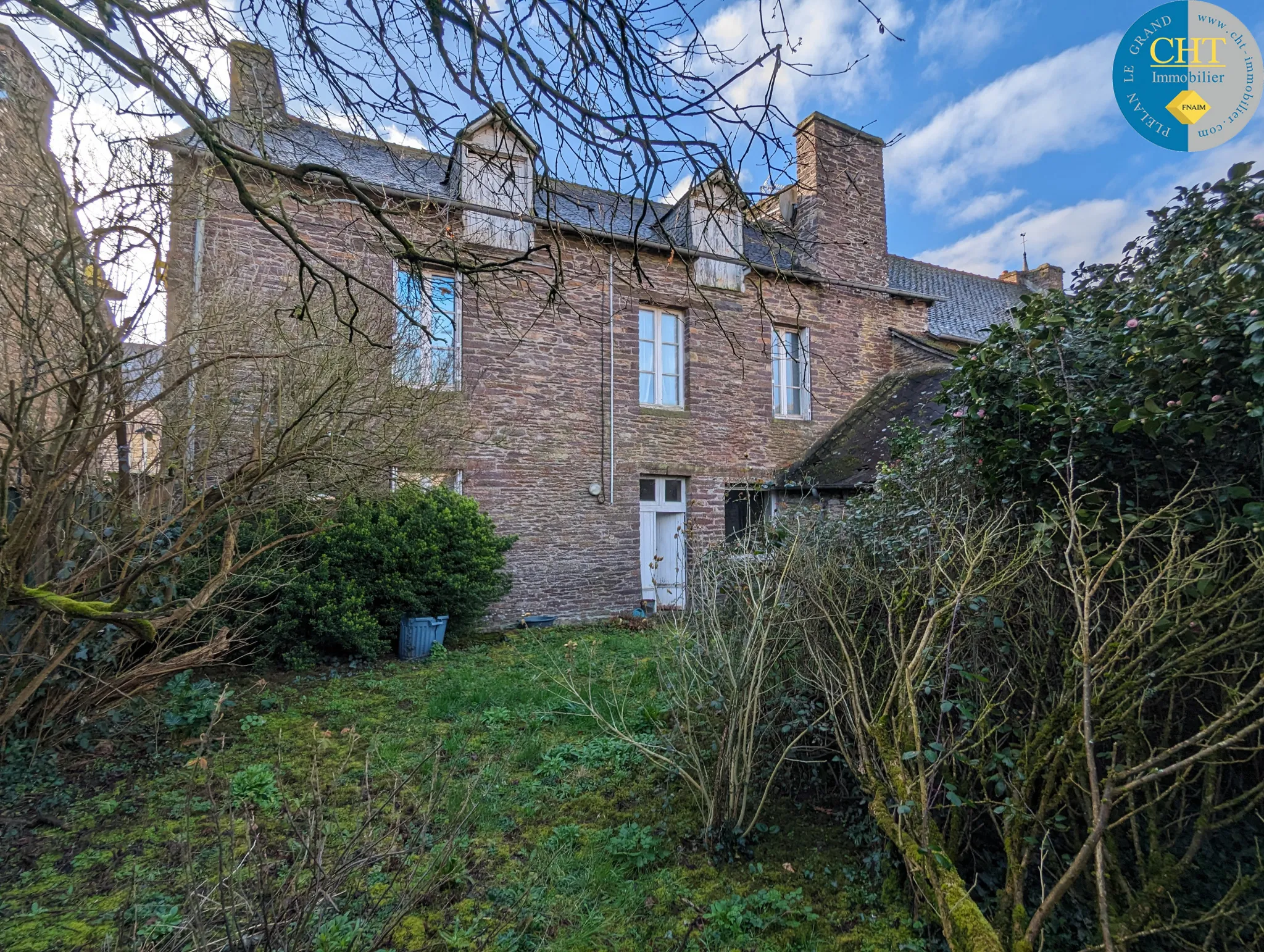 Maison en pierres de 5 chambres à Beignon 