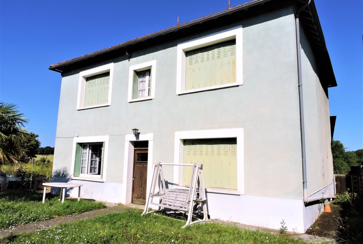 Maison avec 4 chambres à Benest 