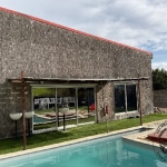 Immeuble à Bourg-En-Bresse : salle de sport, appartements, salon de coiffure