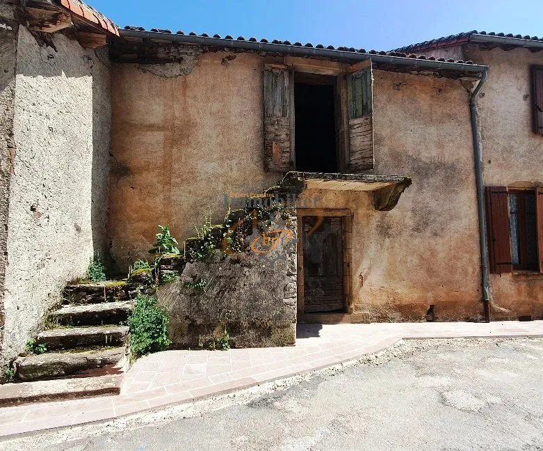 Maison de 81m2 à rénover à Saint-Juéry 