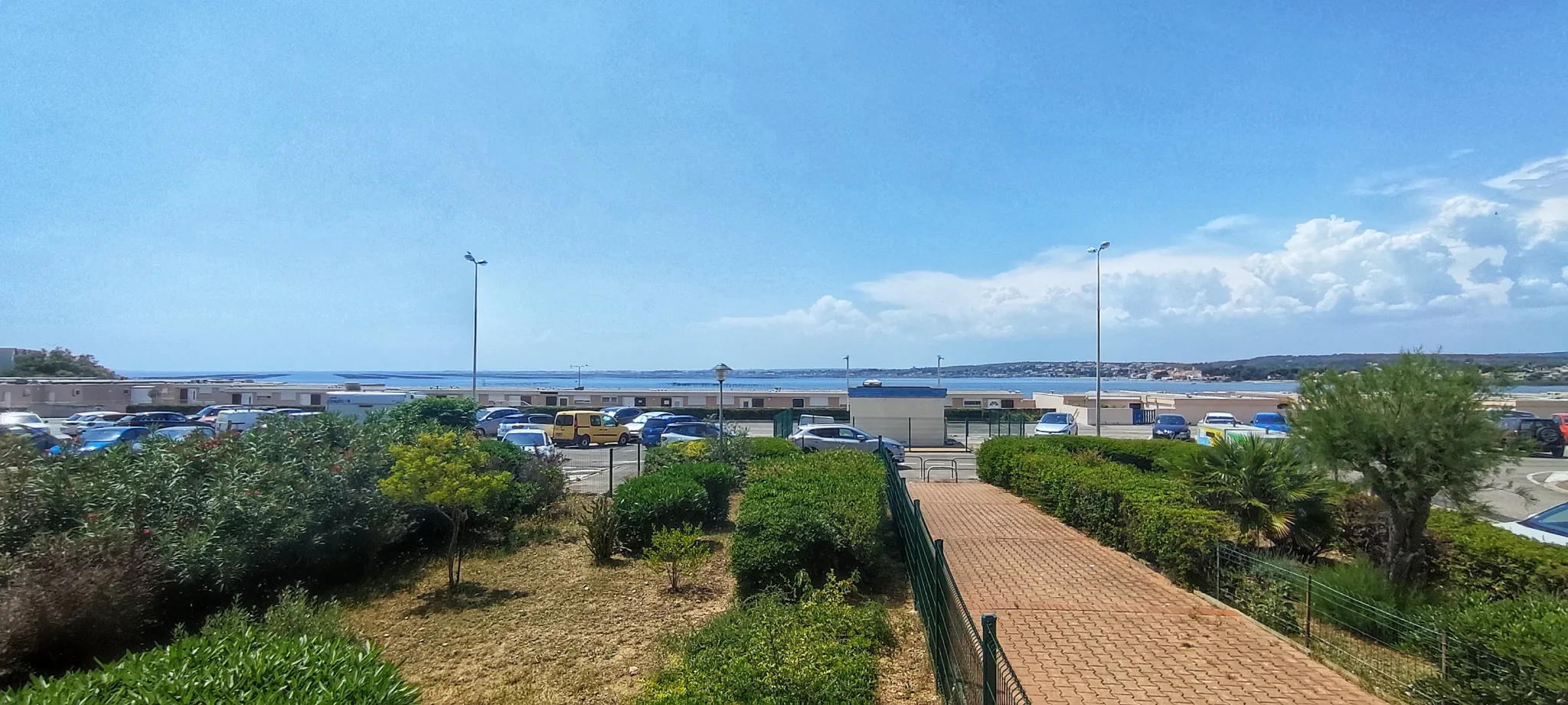 Appartement T3 avec Superbe Vue sur l'Étang de Thau 