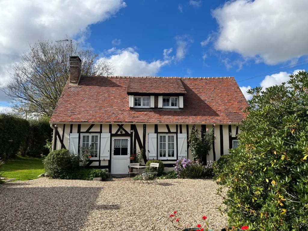 A vendre maison normande à La neuve lyre 