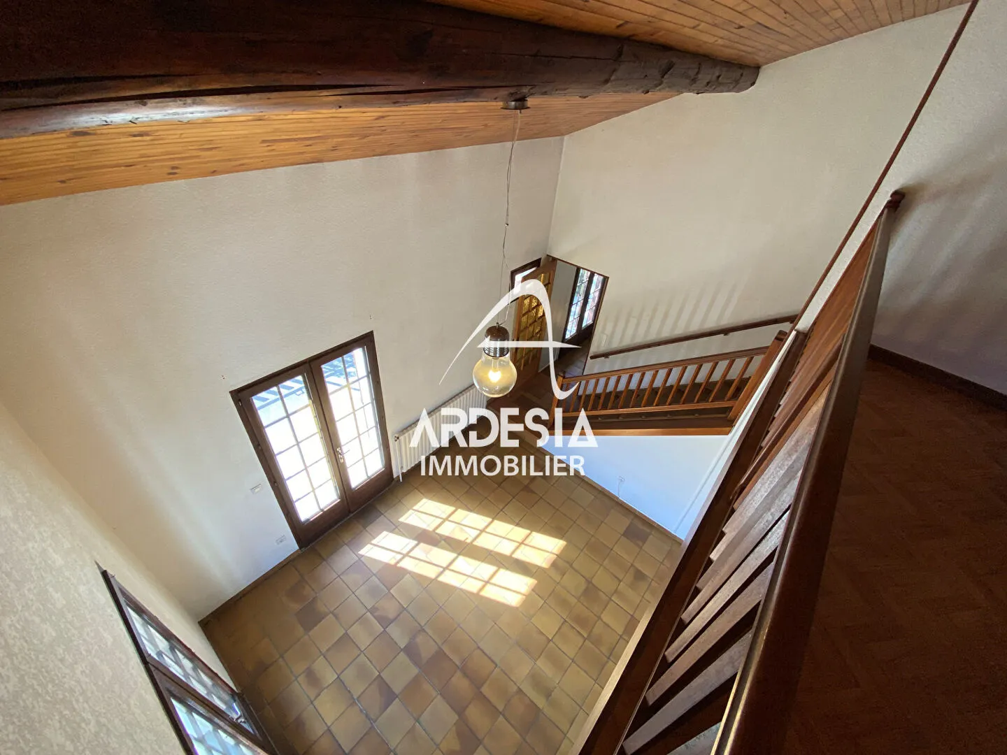 Maison Individuelle à Sainte-Marie de Cuines avec Vue Panoramique - 150 m2 