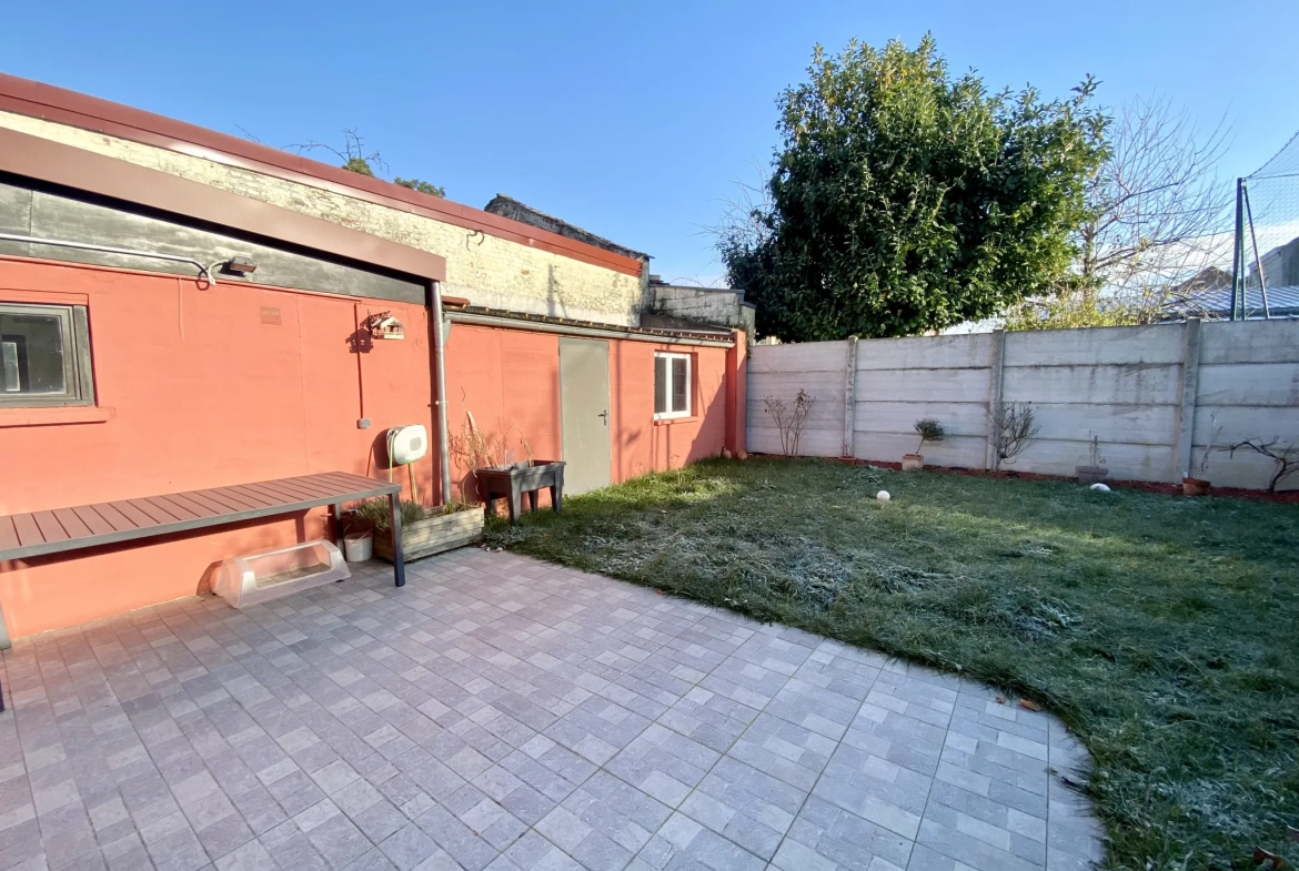 Maison à Lille avec Jardin et Garage 