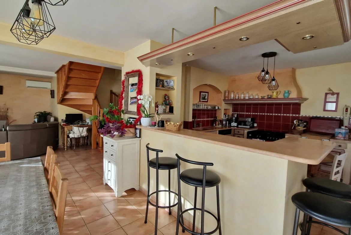 Vente - Villa 4 pièces à Saint Paul Trois Châteaux 26130 