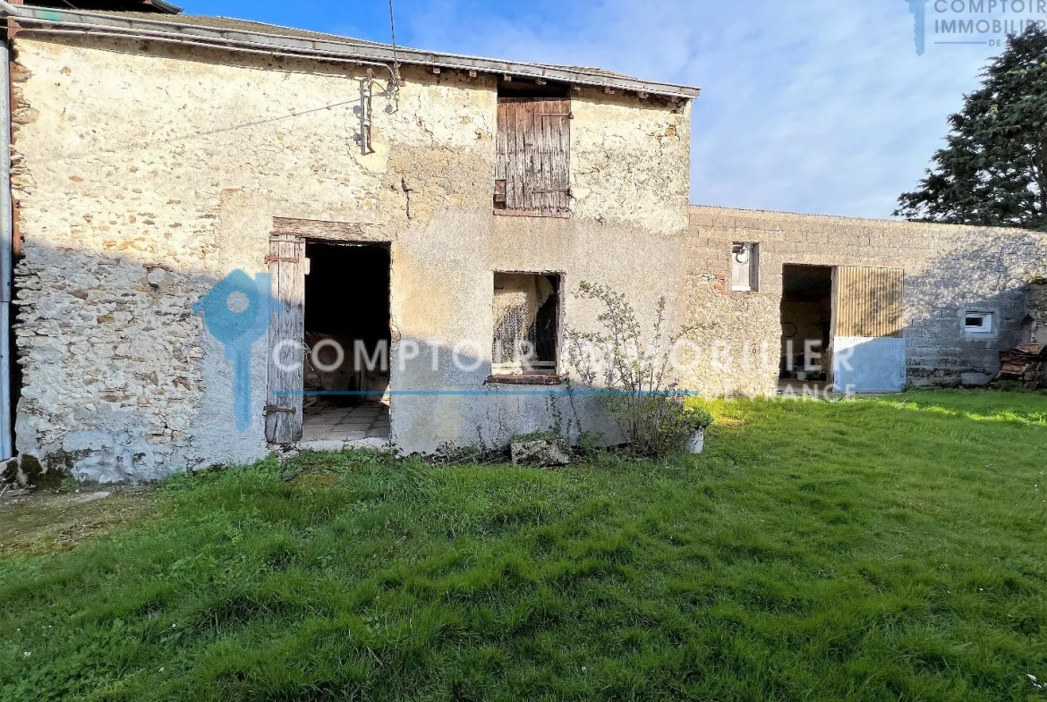 Propriété avec terrain et bâtiments à rénover à Aunay sous Auneau 