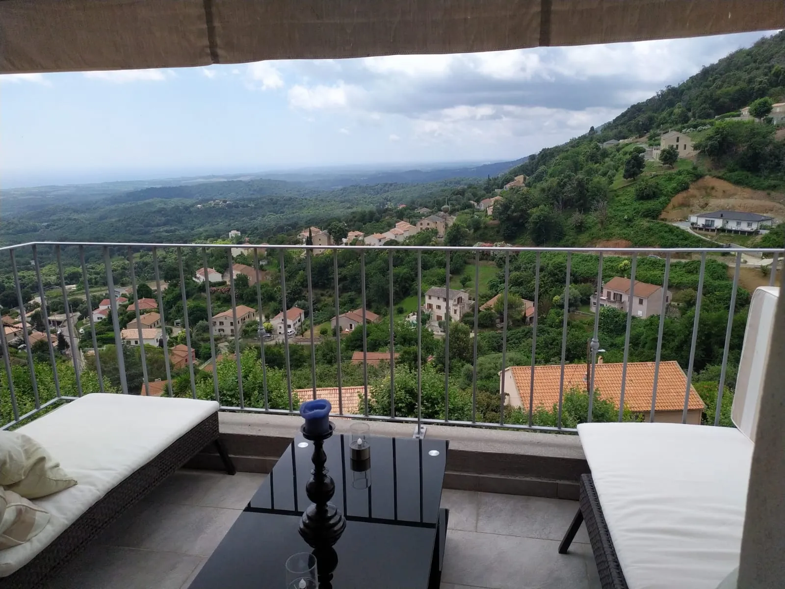 Appartement T2 meublé + box fermé Magnifique Vue Mer Cervione Village 