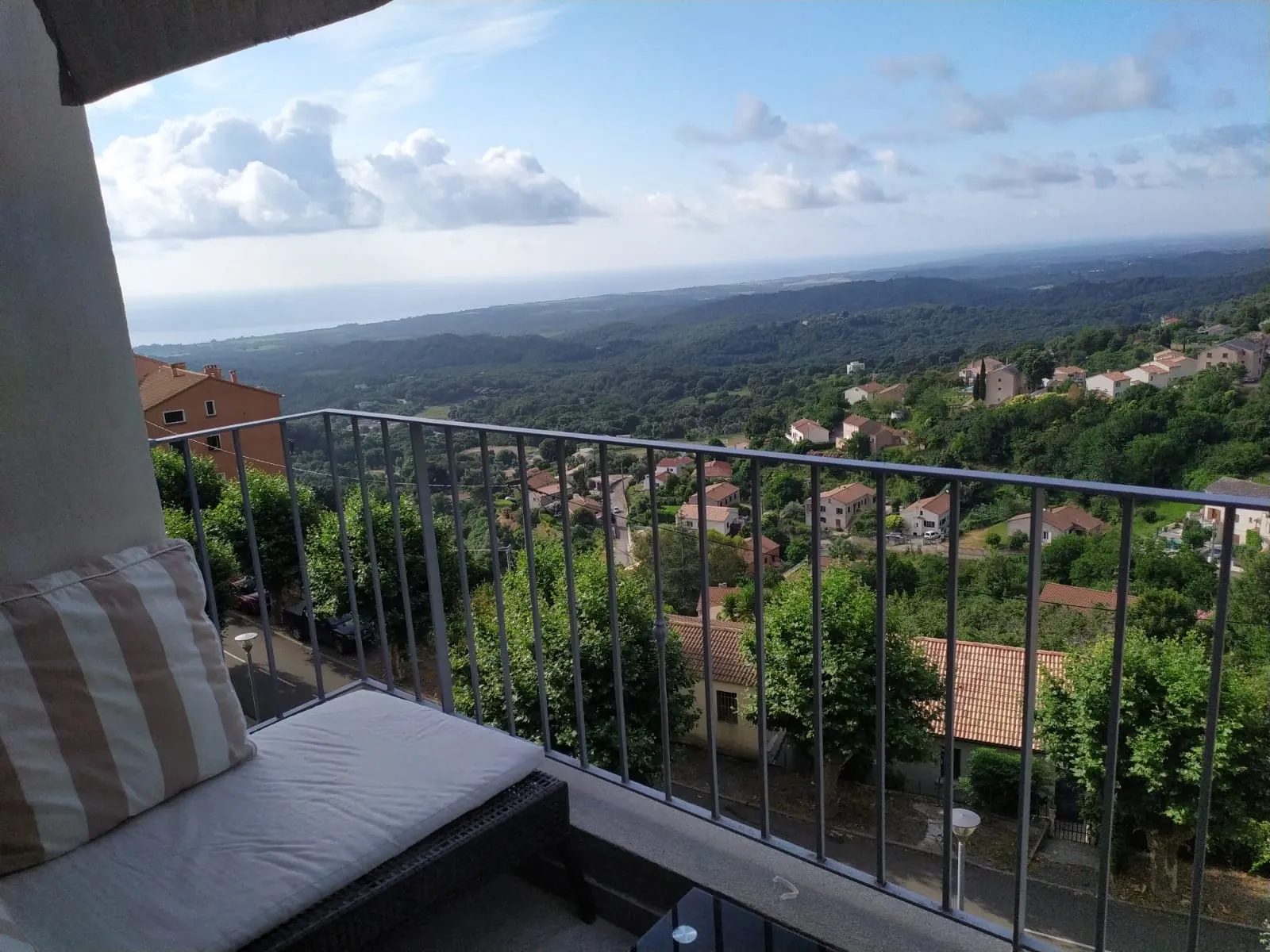 Appartement T2 meublé + box fermé Magnifique Vue Mer Cervione Village 