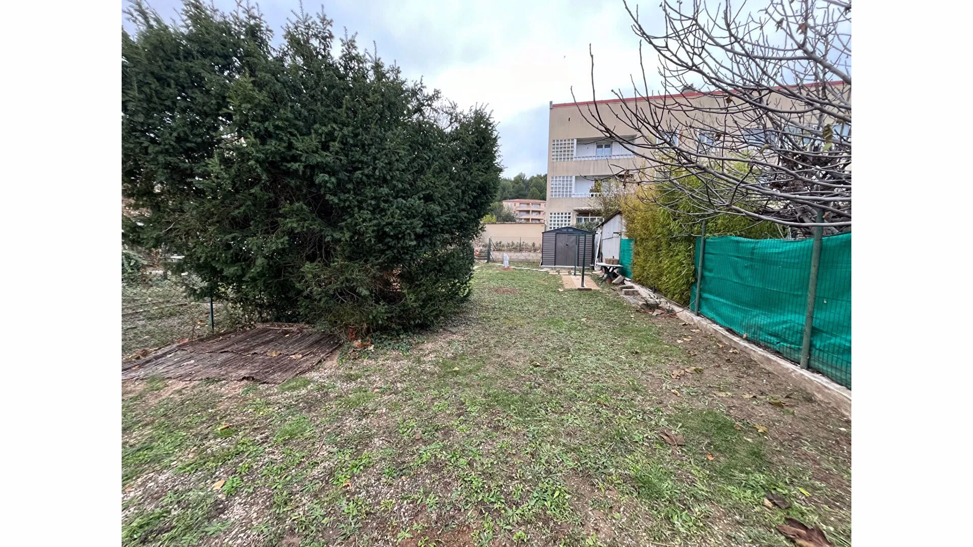 Appartement de Type 3 avec Grand Jardin Privatif à Gardanne 