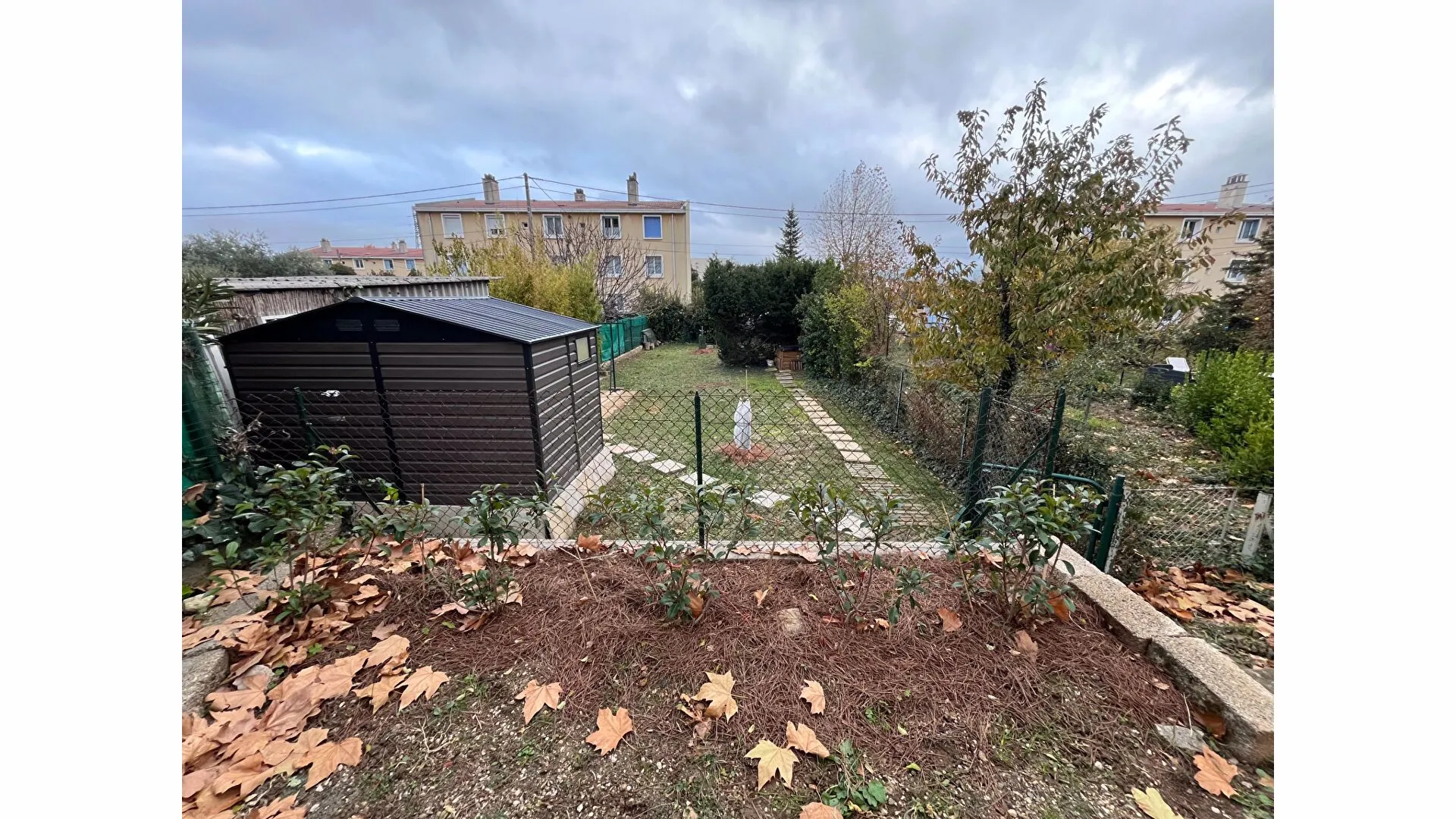 Appartement de Type 3 avec Grand Jardin Privatif à Gardanne 