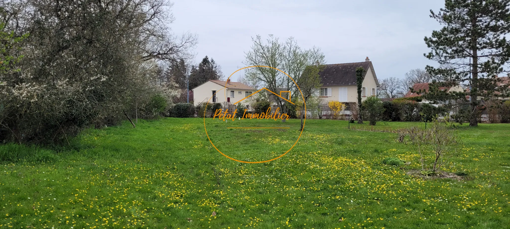 Terrain à bâtir à Jouy-le-Potier 