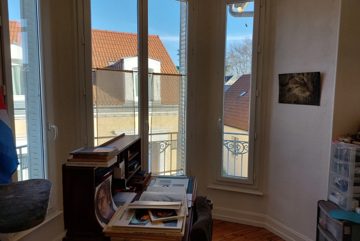 Appartement rénové en cœur de ville à Vichy 