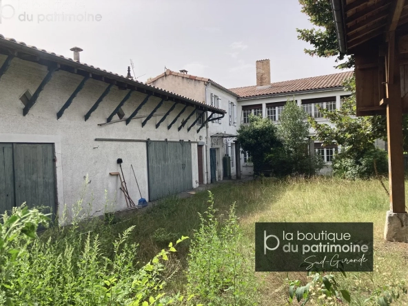 Maison de ville 258m2 avec jardin à Prechac