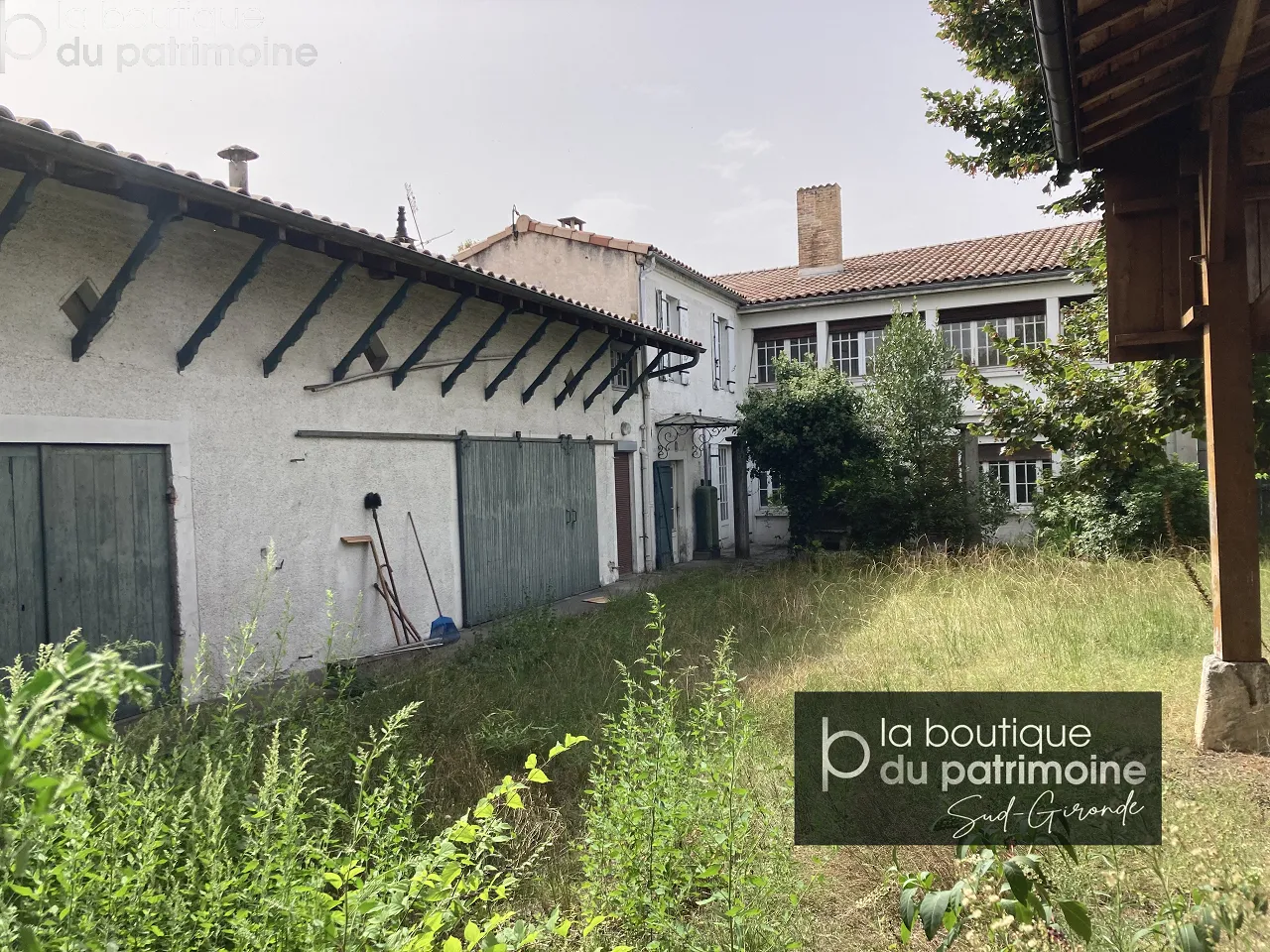 Maison de ville 258m2 avec jardin à Prechac 