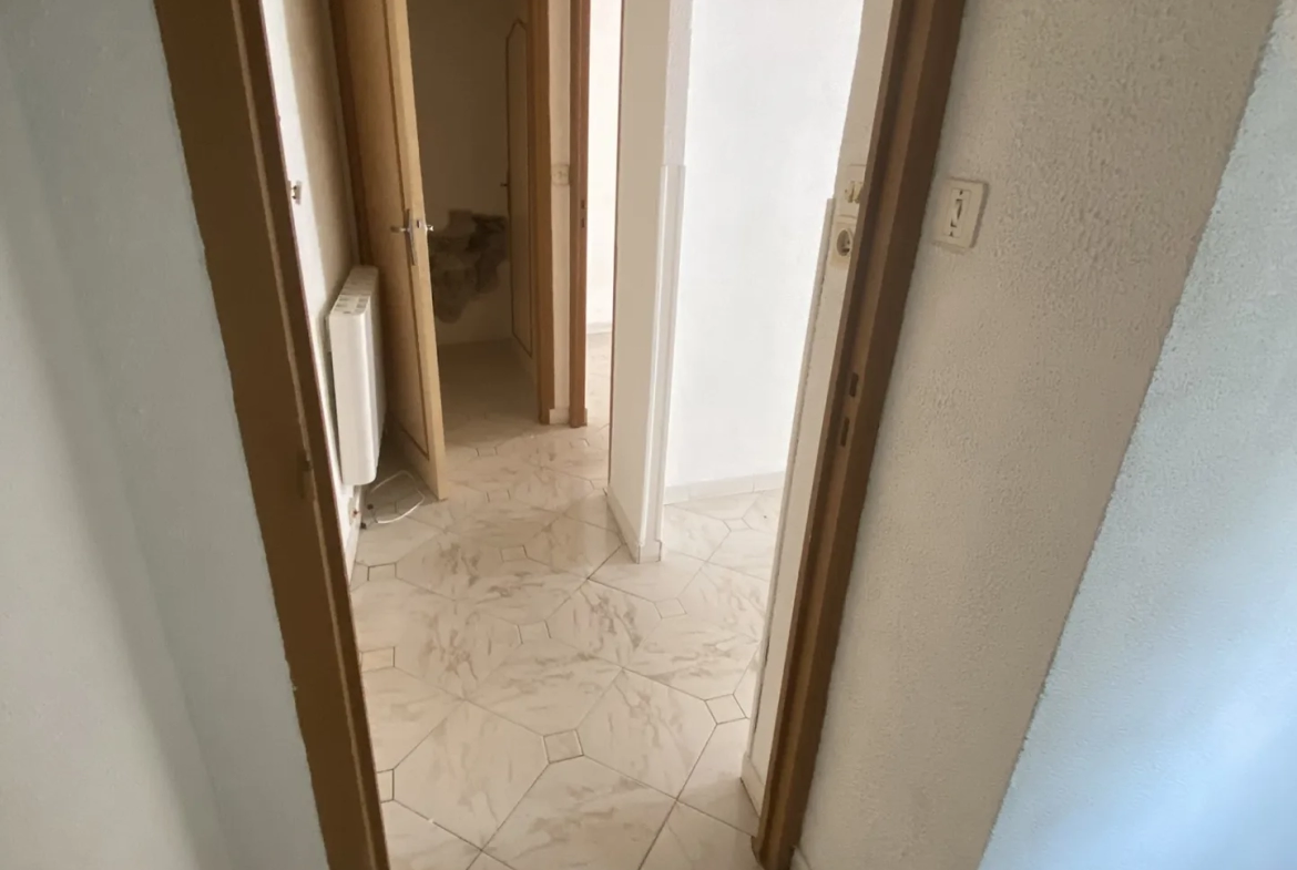 Appartement F1 à Arles-Sur-Tech avec jardin et casot 