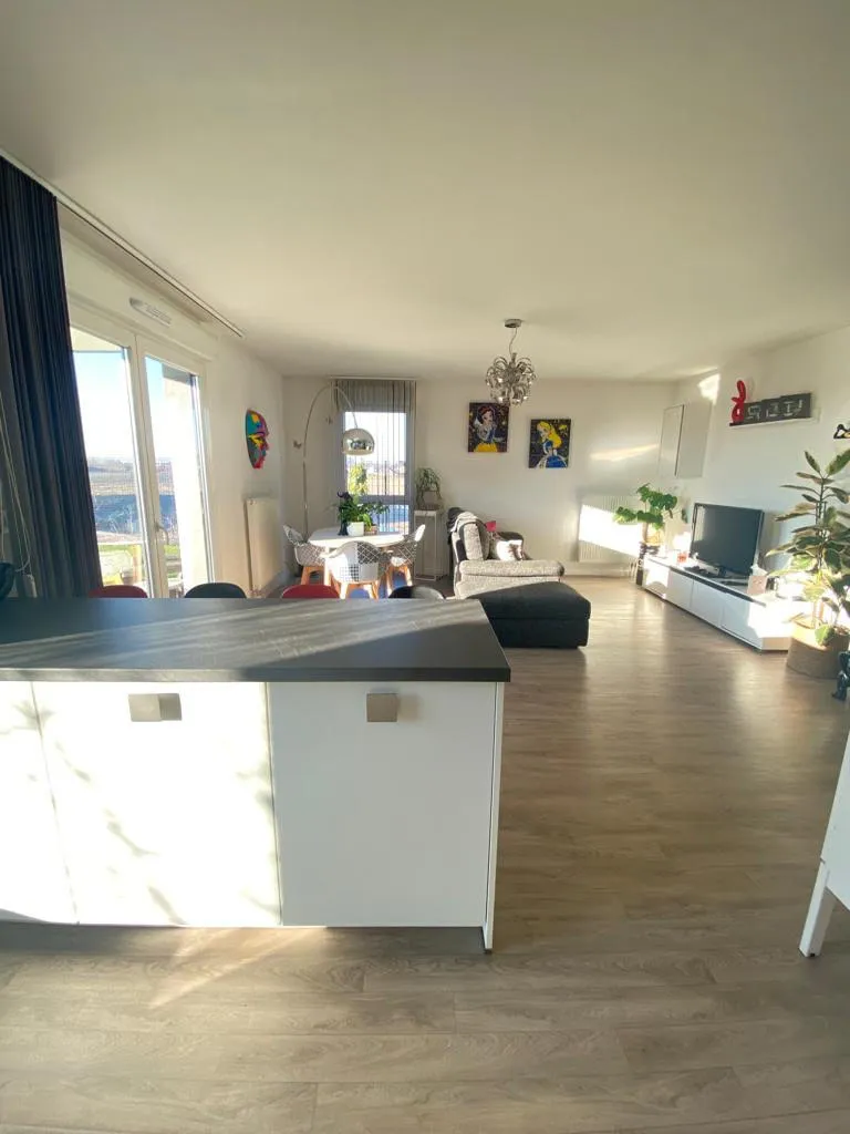 Vente : appartement T3 68m2 à Faches Thumesnil 