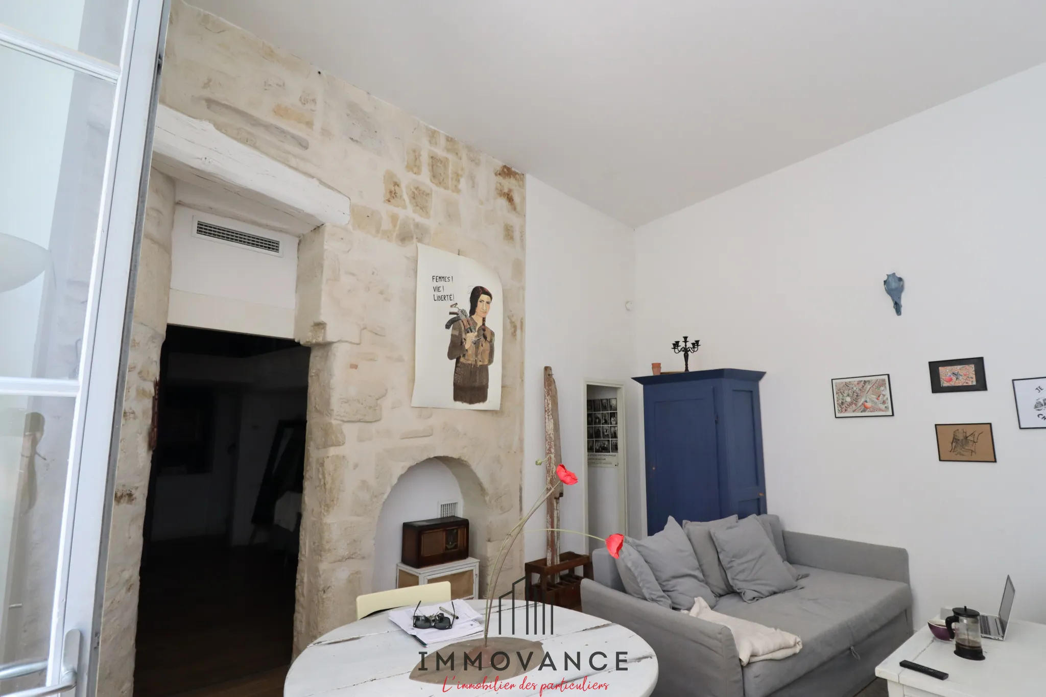 Vente Loft contemporain 59m2 + cour en Centre-historique Montpellier 