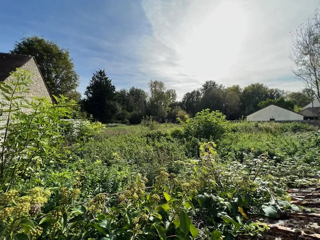 Terrain à bâtir de 6120 m2 à Etampes 