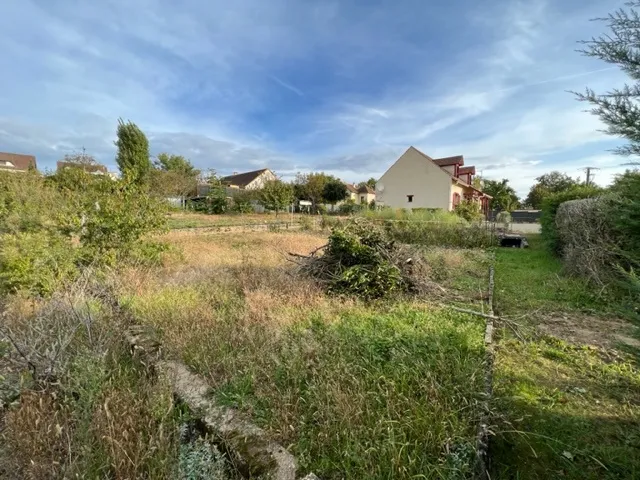 Terrain Clos de 700m2 à Brières-les-scellés, 5 Min d'Etampes 