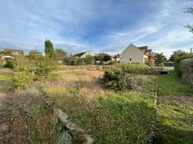 Terrain Clos de 700m2 à Brières-les-scellés, 5 Min d'Etampes 