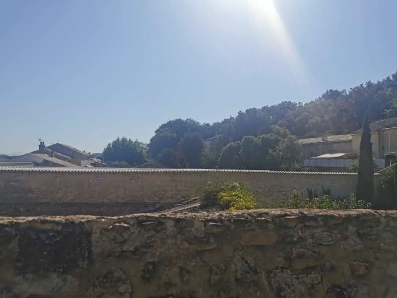 Maison de village avec terrasse et garage à Bollene 