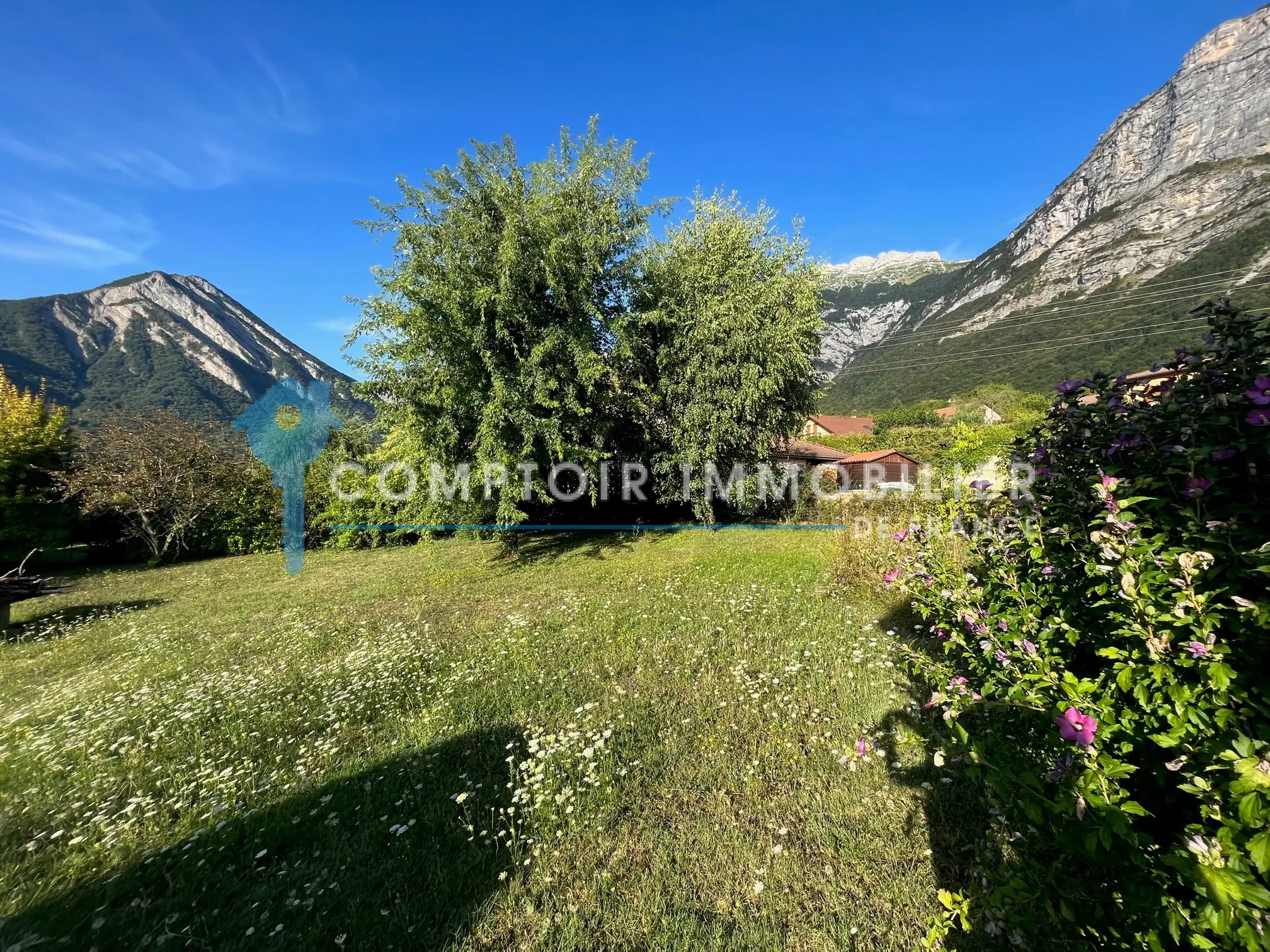 Terrain de 616m2 à Saint Paul de Varces 