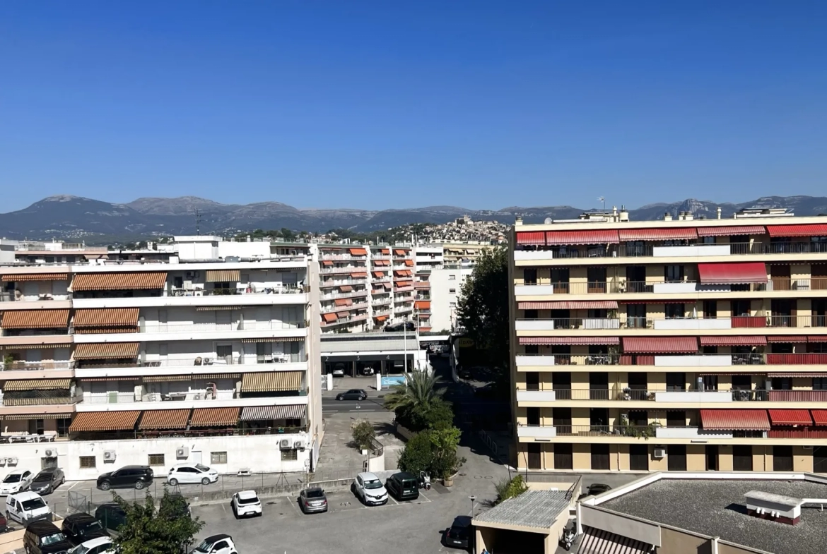 Studio de 31m2 avec Terrasse à Cagnes-sur-Mer 