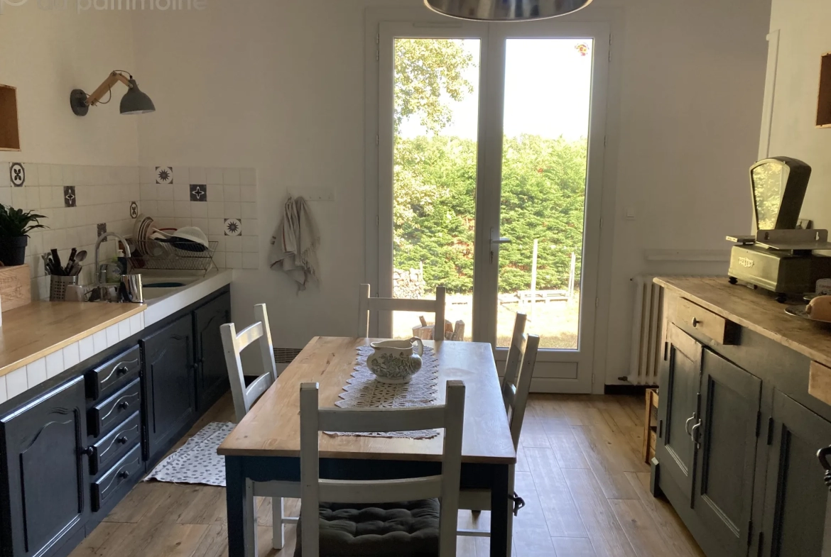 Maison de 250m2 à Langon avec grand parc 