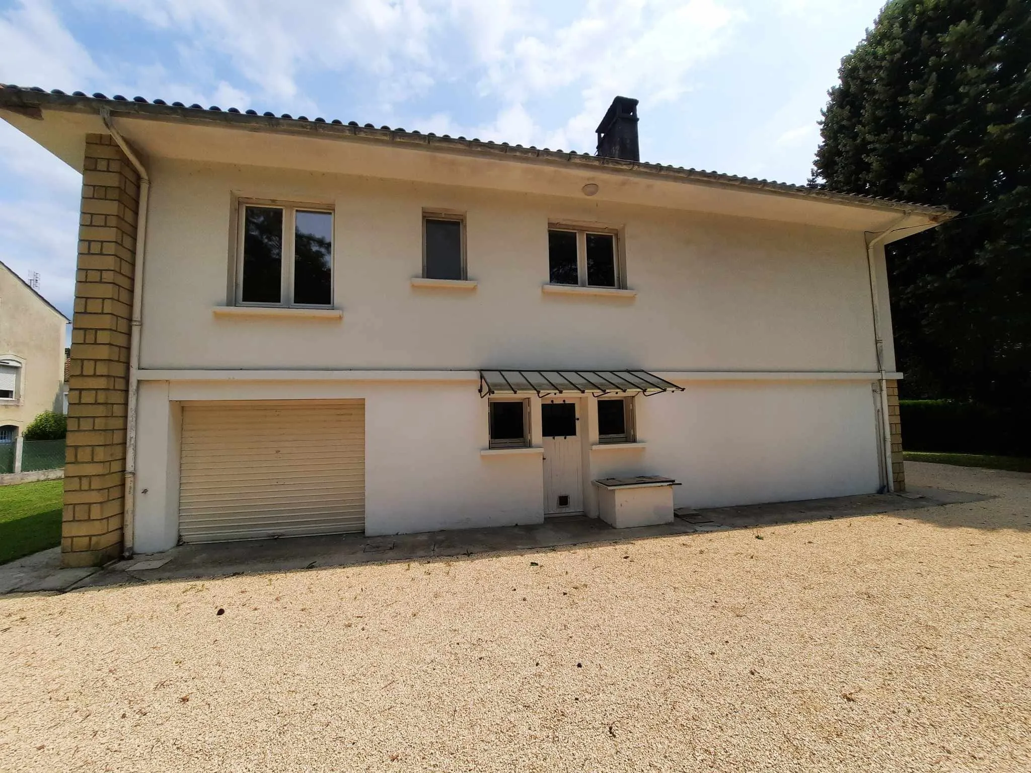 Maison à Sauveterre La Lémance - Belle maison avec grand parc ombragé 