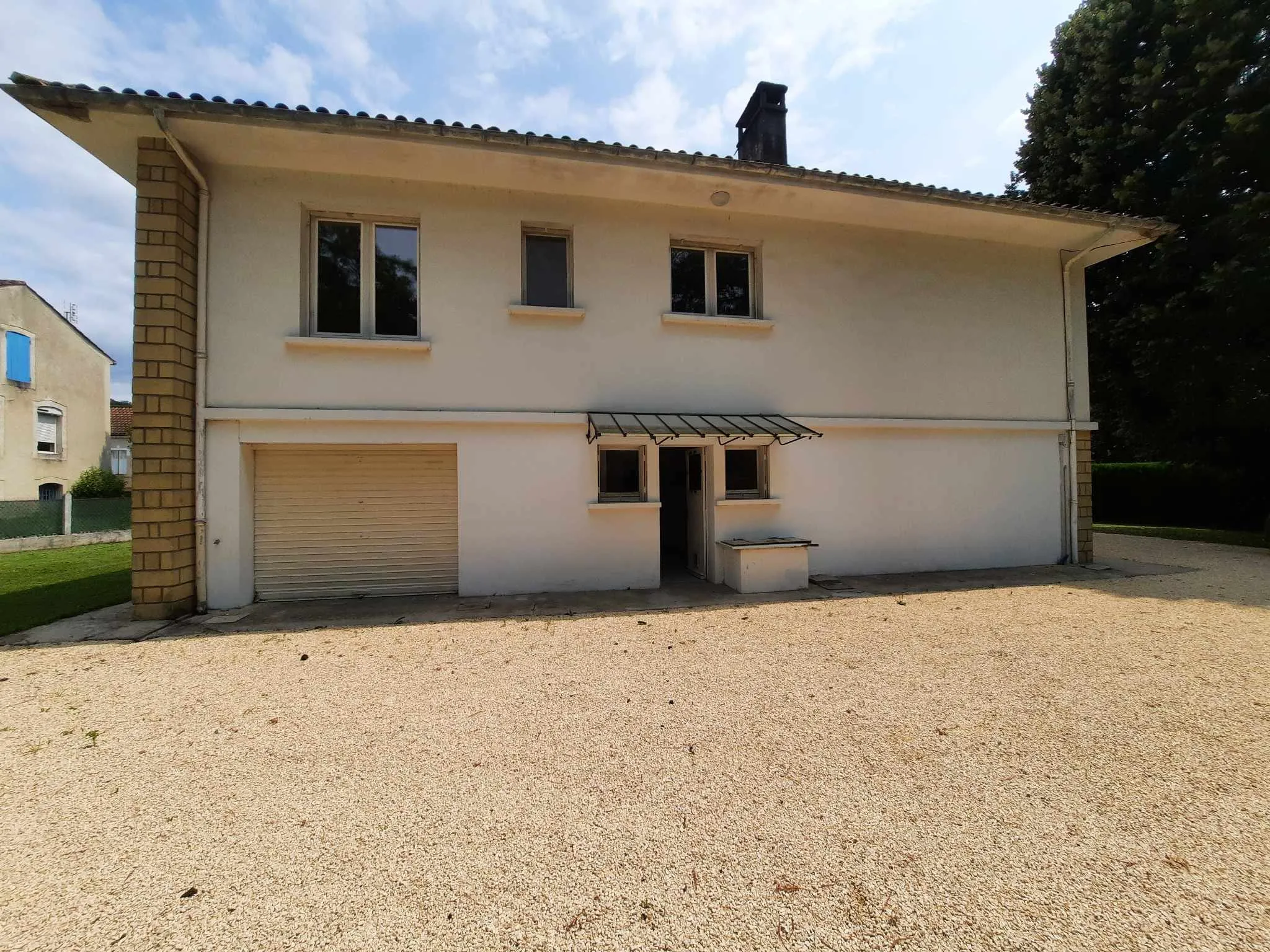 Maison à Sauveterre La Lémance - Belle maison avec grand parc ombragé 