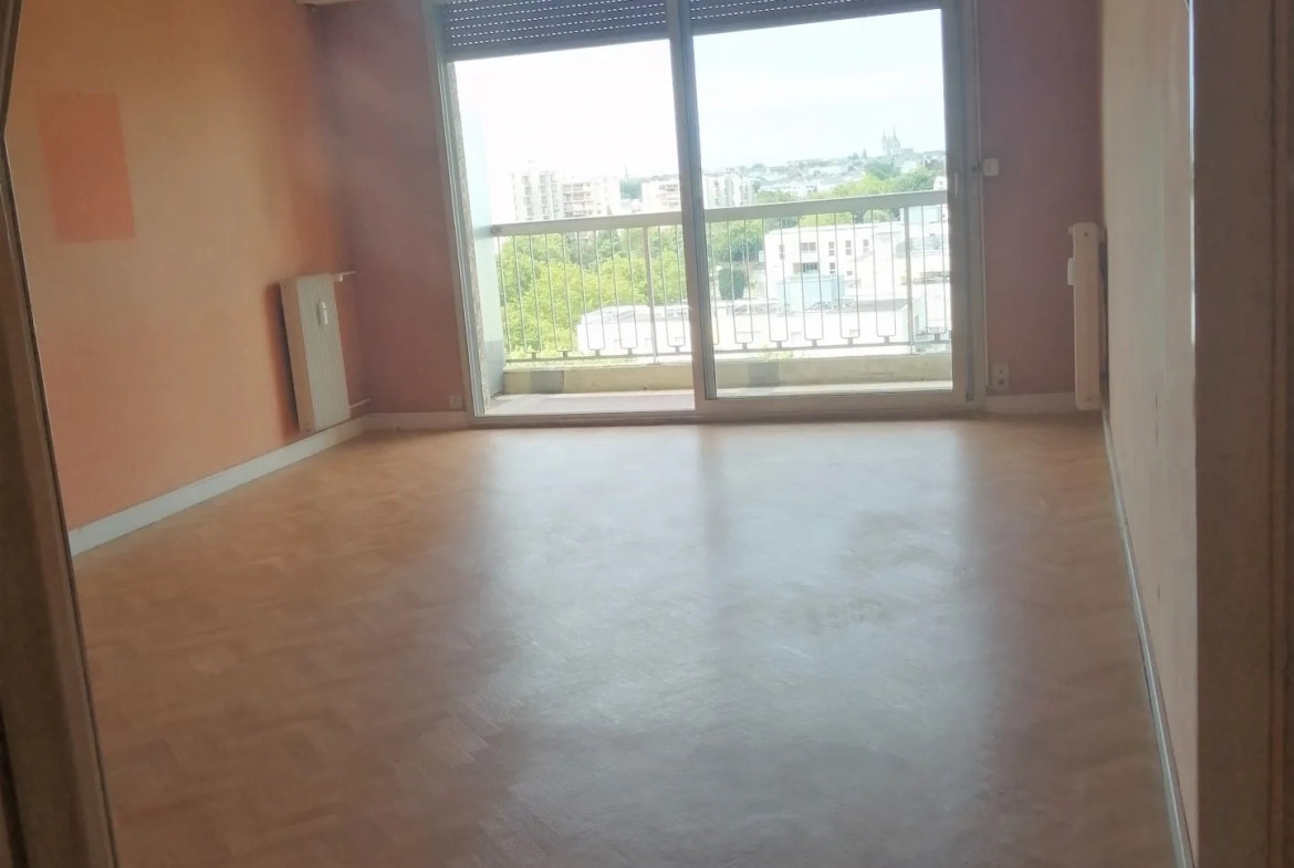 Appartement T2 Résidence De Lattre de Tassigny à Angers 