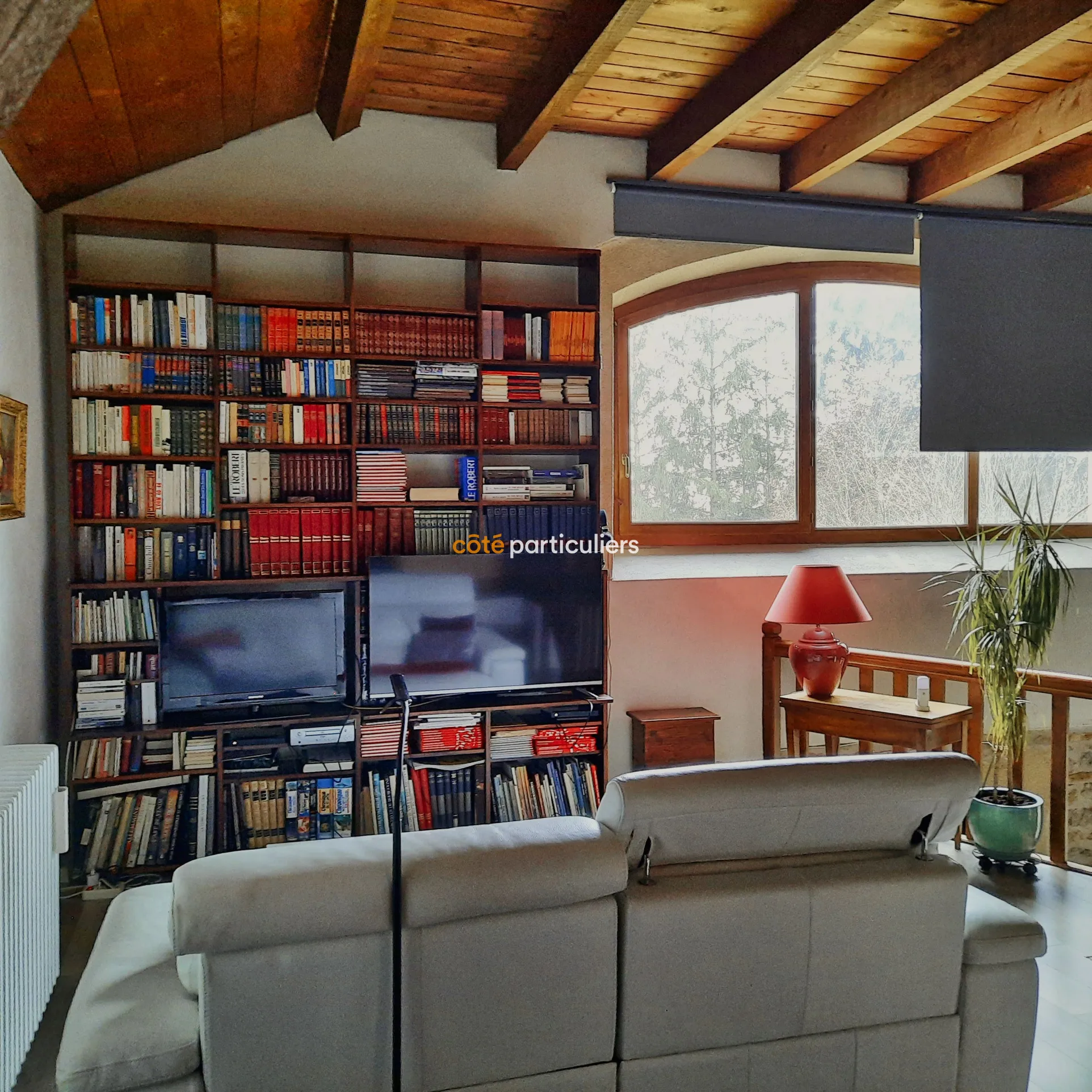 Maison Individuelle à Aumont avec 4 Chambres 