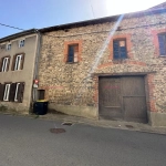 Maison de village avec garage et terrain attenant