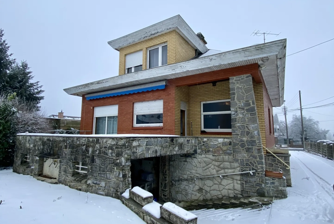 Maison Individuelle avec Sous-sol à Hautmont 