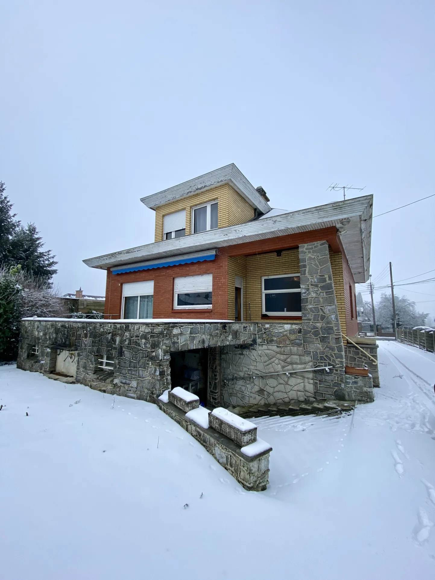 Maison Individuelle avec Sous-sol à Hautmont 