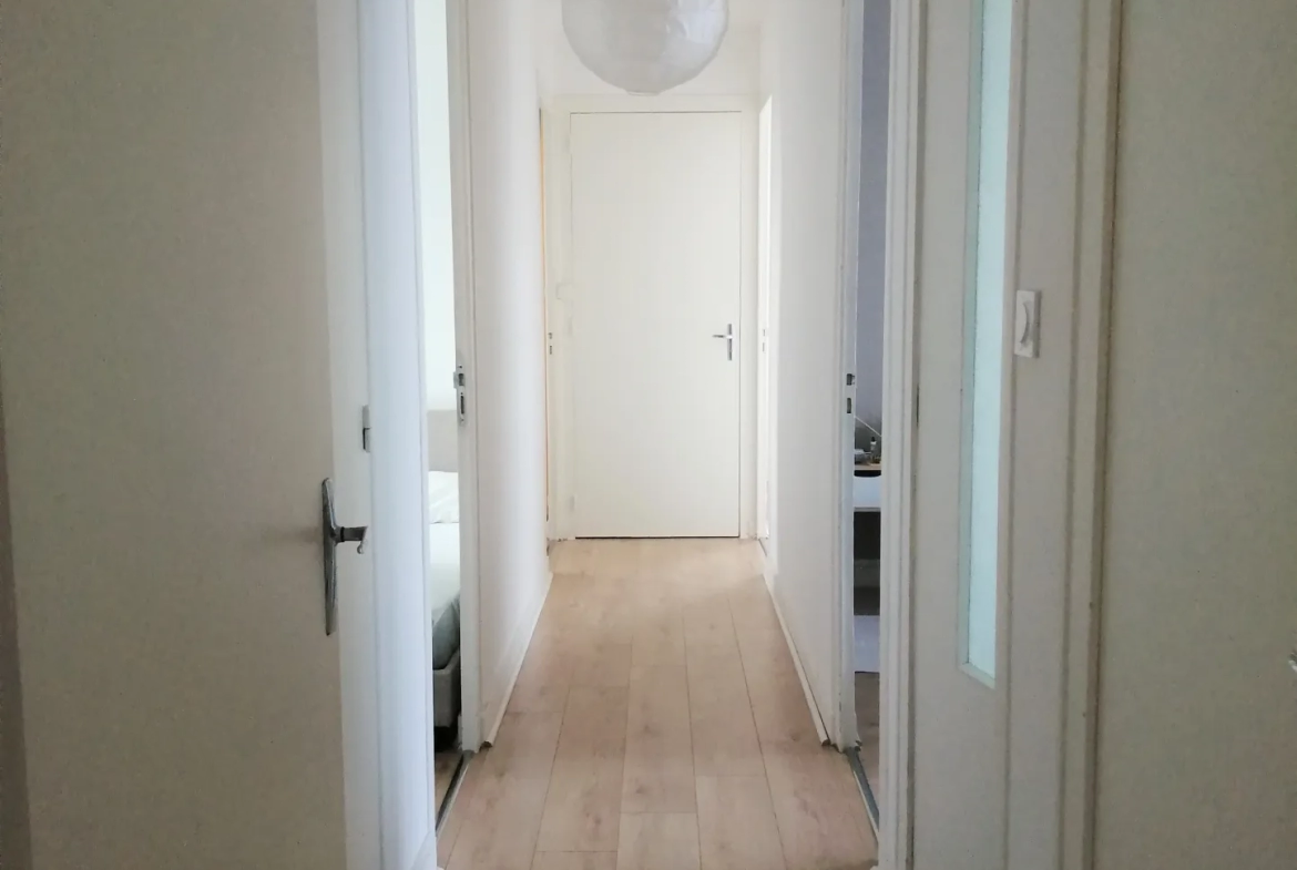 Appartement colocation 87m2 avec 4 chambres à Angers 