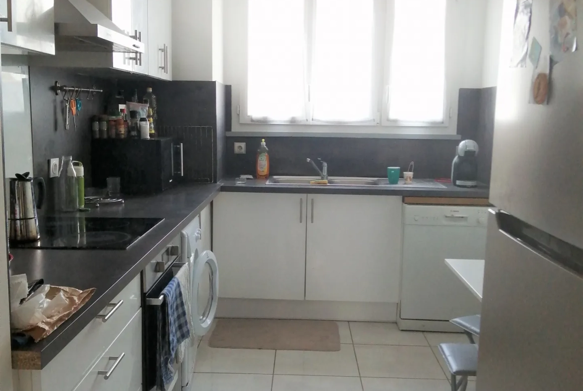 Appartement colocation 87m2 avec 4 chambres à Angers 