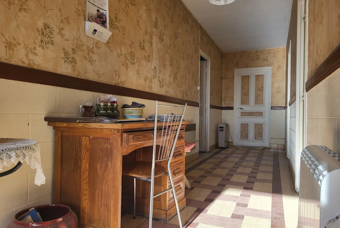 Charming Vineyard House for Sale in Sommières with Garage 