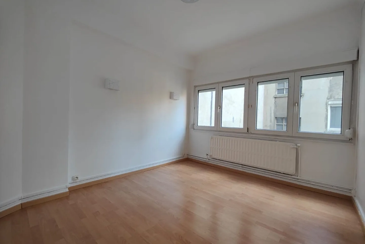 Appartement 3 pièces à vendre à MARCQ EN BAROEUL 