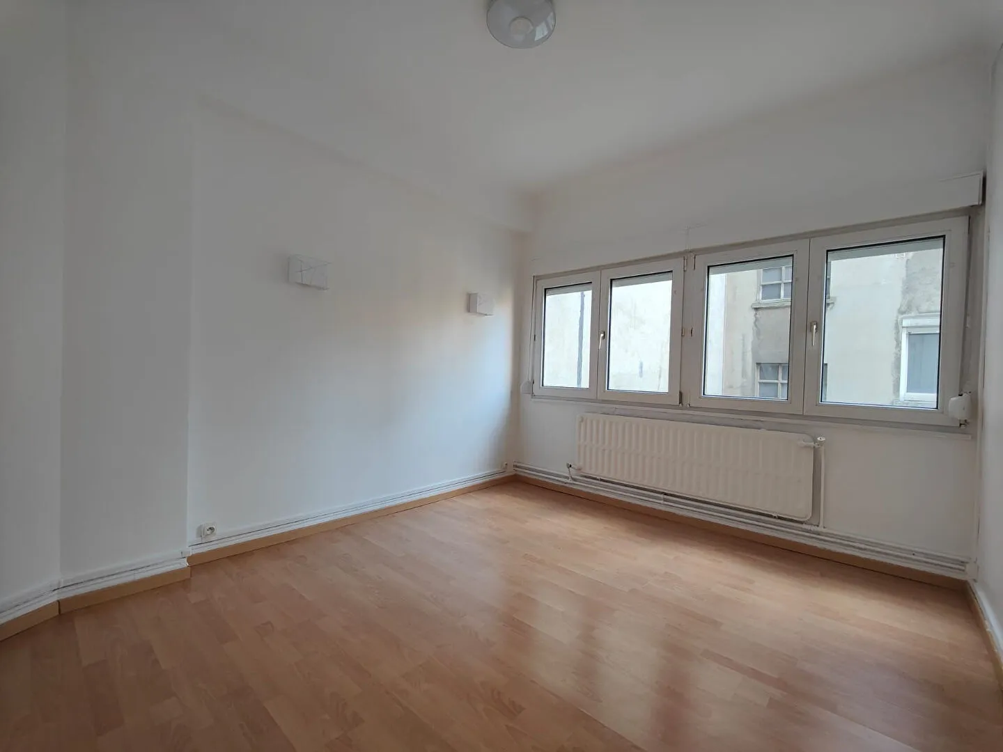 Appartement 3 pièces à vendre à MARCQ EN BAROEUL 