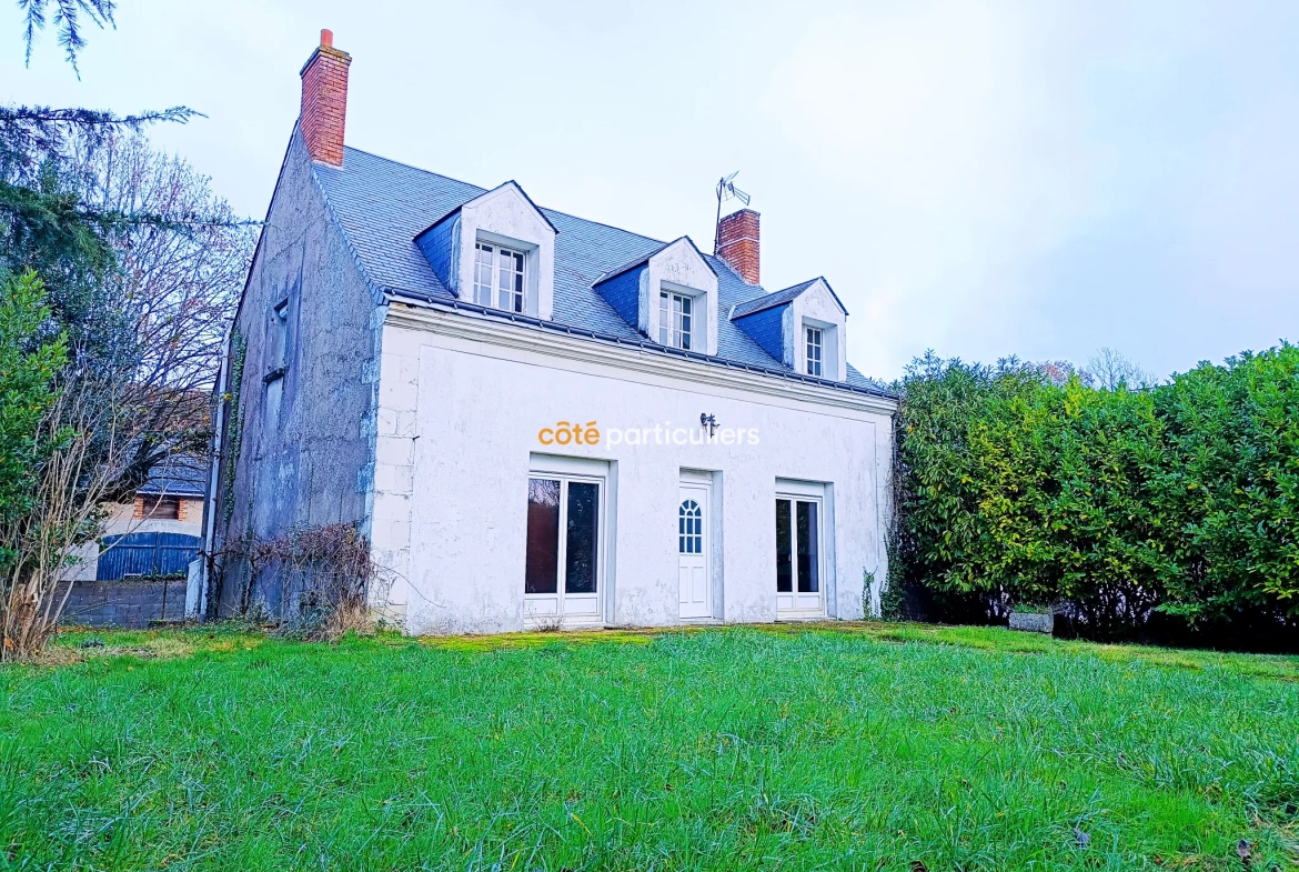 Charmante maison ancienne au calme dans le bourg 